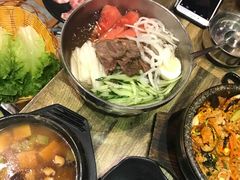 -哈哈碳都·牛肋条无限自助烤肉(台江万达店)