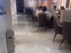 -意国小镇披萨牛排餐厅(万达广场店)