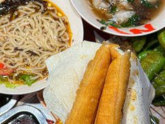 -绿地三只羊羊肉串(万科店)