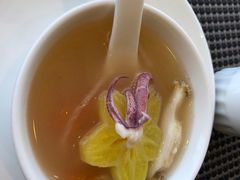 -蜈支洲岛珊瑚酒店临海阁中餐厅