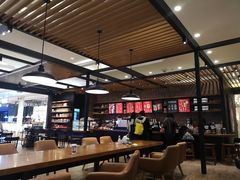 大堂-星巴克臻选(成都环球乐天店)