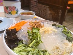 -人民公社铁锅炖·东北菜(卫国道店)