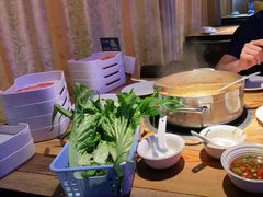 -蒙肥羊·酸汤潮牛·鲜牛肉火锅烤肉自助(岗顶店)
