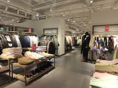 -URBAN REVIVO(北京斯普瑞斯奥特莱斯店)