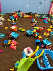 -孩子王童乐园(西安盛龙店)