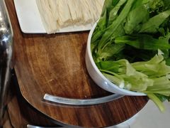 -粤潮牛肉火锅店(江南大道店)