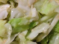 爆炒手撕包菜-郑厨私房菜