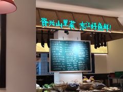 -壹湖两岸·鱼鲜山里菜(东江湖店)