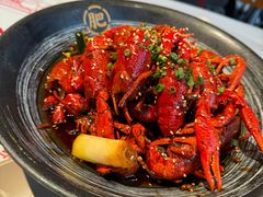 -肥肥虾庄·金牌油焖大虾(杨园滨江时代walk店)