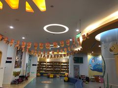 -戊辰亲子游泳俱乐部