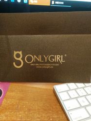 -onlygirl摄影美学馆高端定制(江滩店)