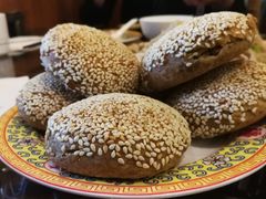 芝麻烧饼-烤肉季饭庄