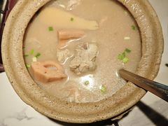 -小凤庭·地道湖北菜武昌鱼·藕汤(38年黄鹤楼店)