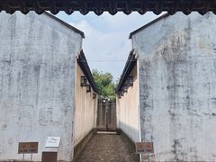 -上海市龙华烈士陵园