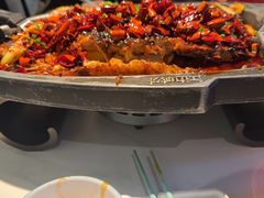 -江边城外烤全鱼(世茂广场店)