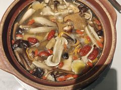 -菌小白·野生菌火锅(时尚天河店)