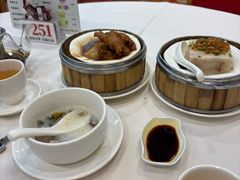 -凤凰楼酒家·粤宴点心(华强北店)