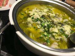 -严厨老坛酸菜鱼(吴江万宝店)