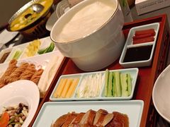 -香山湖家家宴(中山陵店)