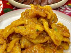 -闯关东东北农家菜(崂山石老人店)