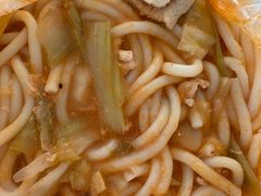 -辣风芹酱香米粉(新疆炒米粉软件园店)