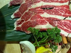 特选牛小排-喜牛烧肉酒场·黑金店(威高广场店)