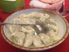 -侬佳蒸菜馆(听潮店)