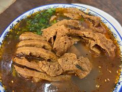 -叶新小吃店(来凤小区总店)