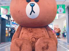 -LINE FRIENDS Garosu-gil Flagship Store