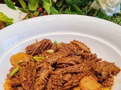 -闫府私房菜·百年鲁菜(恒隆店)