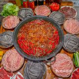 不愧是重庆本地人首推的老火锅店！YYDS～