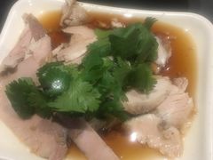 -亮亮面馆(经六路店)