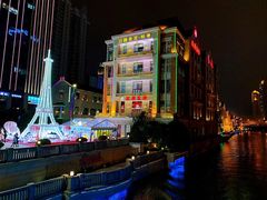 -NIKE武汉品牌体验店