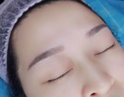点击看大图 -Yue Show馨选·半永久纹眉纹眼线