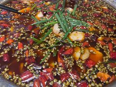 -乡土特色.冷锅鱼.牦牛肉汤锅