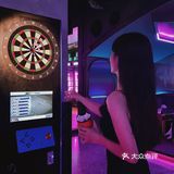 百脑汇新开业的餐吧也太🉑️了吧！美女驻唱还有68抵100！
