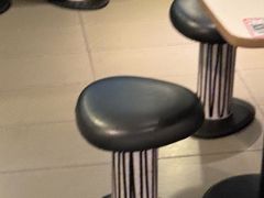 -麦当劳(水坑尾街店)