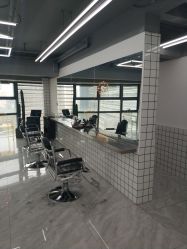 -宫铭烫发染发接发店
