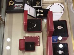 -六六奢品·vintage中古·回收二手奢侈品包包手表首饰(环球港店)