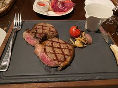 -恰餐厅及酒吧 CHAR Bar & Grill (北京丽都皇冠假日店)