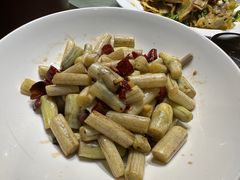 -黄泥岗·地道湖北菜(奥特莱斯店)