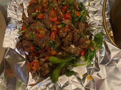 锡纸香菜黄牛肉-渔语鱼新川菜Bistro(万象天地店)