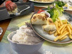 -MADO冰淇淋咖啡馆(淘金店)