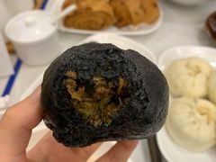 -李与白包子铺(桐梓林店)