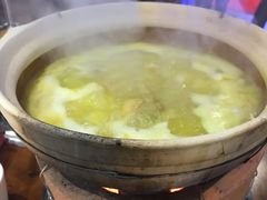 -捞围鲜·港式打边炉(海阳路店)