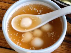 桂花醪糟汤圆-俏湘私房菜(国贸店)