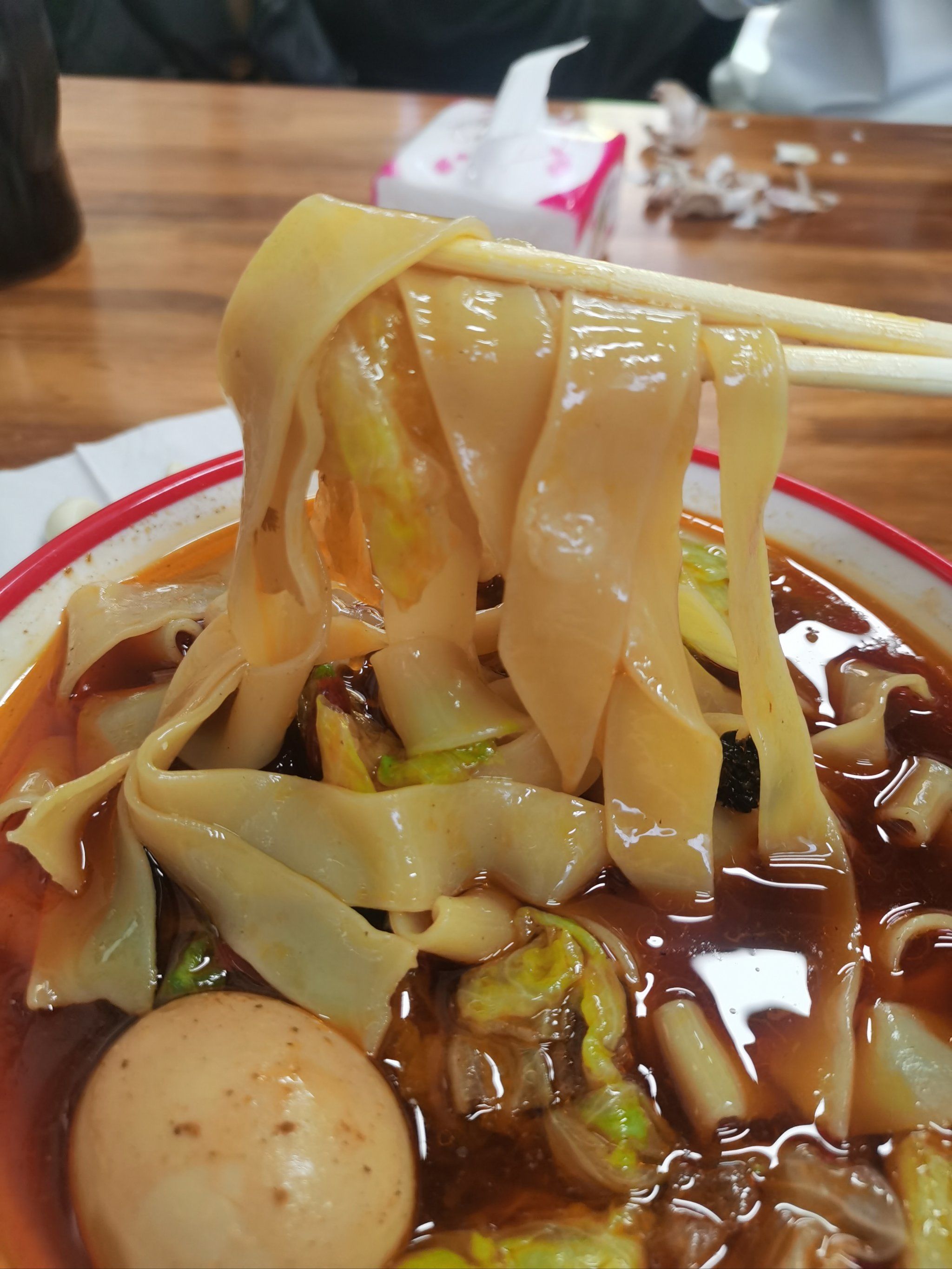 今天的板面只能说是凑乎