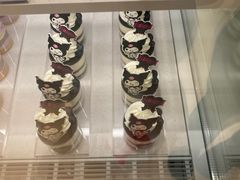 -好利来(上海长宁龙之梦店)