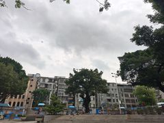 -矿泉游泳场