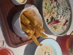 -阿妮叶李(光谷世界城店)
